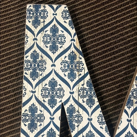 Studio Decor Blue and White Wall Art Letter 'M' - Picture 6 of 6